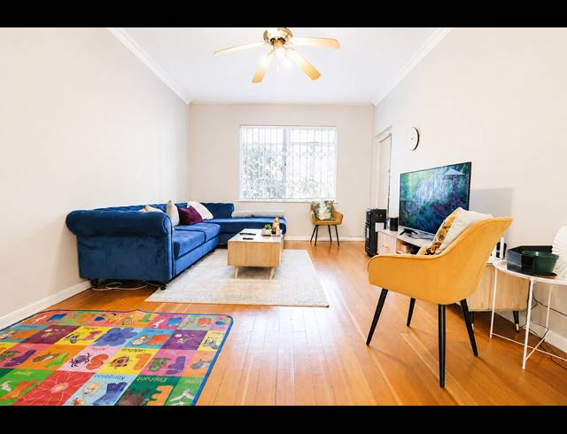 2.5 BEDROOM APARTMENT FOR SALE IN MORNINGSIDE